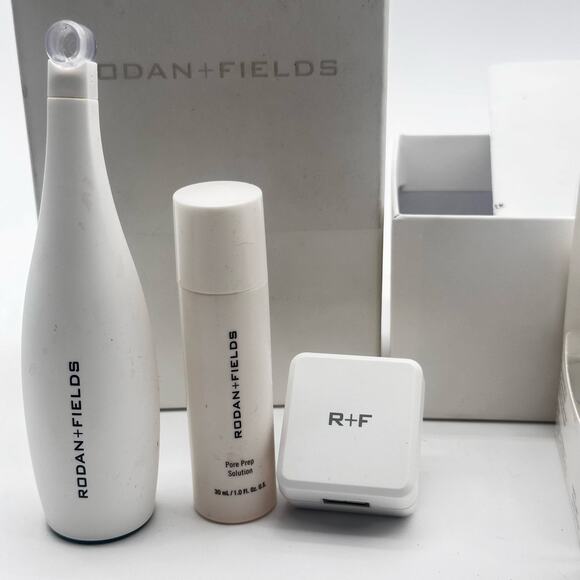 Rodan Fields -11 tips -PORE CLEANSING SYSTEM MD Cleans Pores Removes Blackheads - Picture 8 of 9